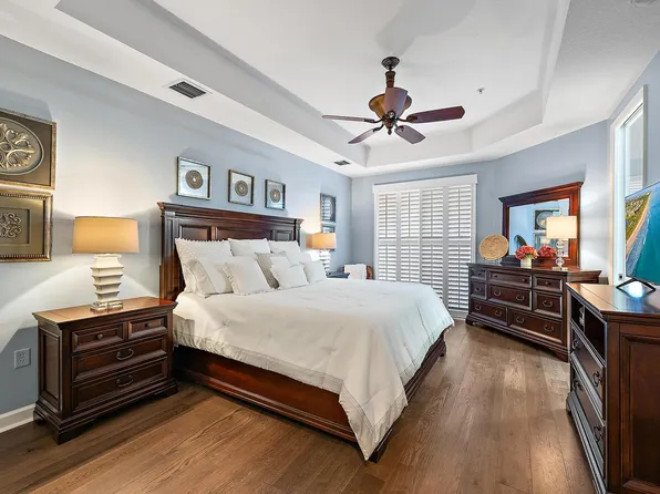 2707 Ravella Way, Palm Beach Gardens, FL 33410