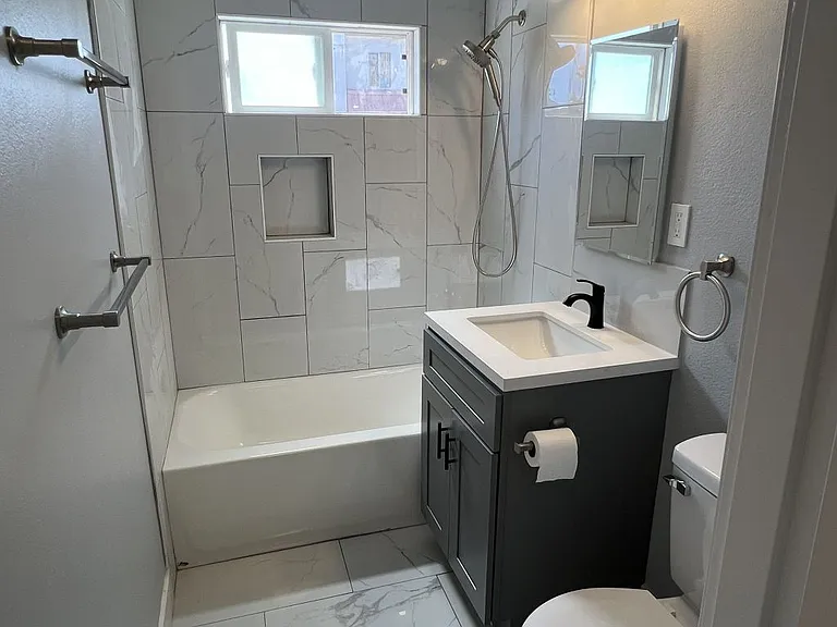 938 Temple Ave #1 — Photo 12