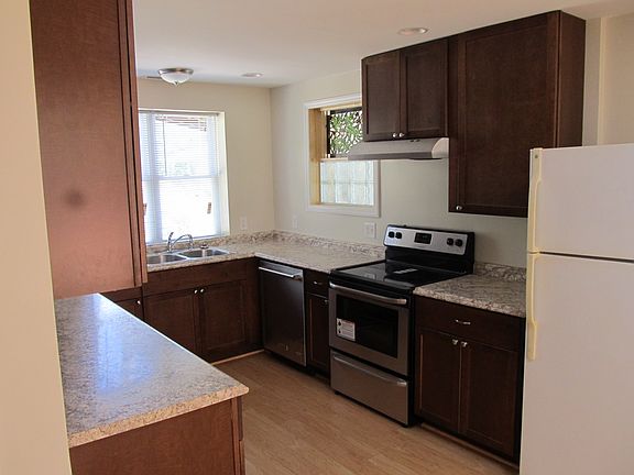 3rd image of 5 Hamlet St