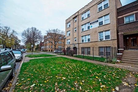 2nd image of 6933 S Indiana Ave #2192243