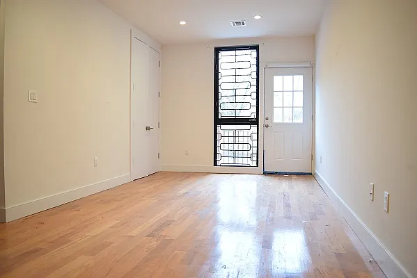 Rented by Superior Homes | media 17