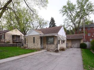 6013 Evans St, Omaha, NE 68104