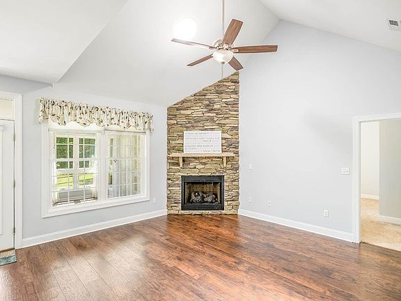 4th image of 186 Schothum St Lot 2B