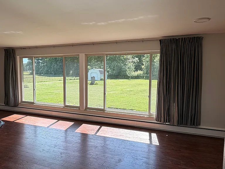 3071 N Eastman Rd — Photo 9