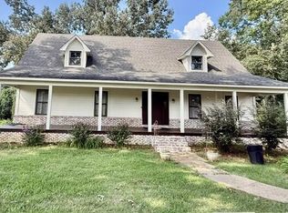 1302 Brassfield Rd, Pontotoc, MS 38863