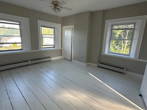 (undisclosed Address), Westbrook, ME 04092