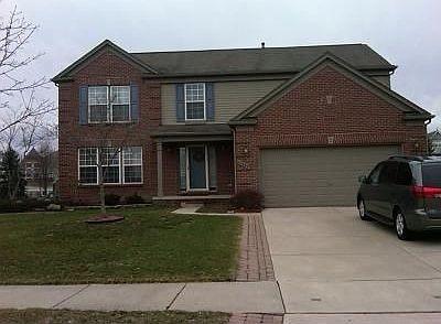 1st image of 47355 Fairlawn Ct