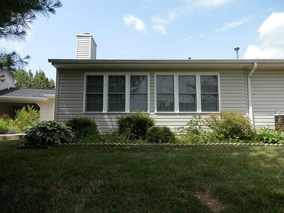 5th image of 6904 Scotch Pine Ln NW