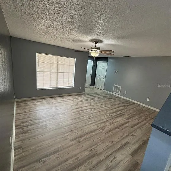 3252 Huntwicke Blvd — Photo 9