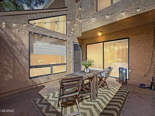 5675 N Camino Esplendora, Tucson, AZ 85718