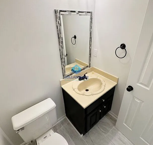 8070 Farmingdale Rd — Photo 14