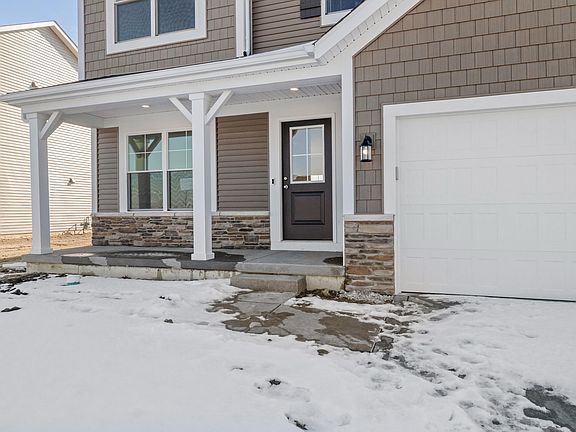 3rd image of 565 E 130th Pl