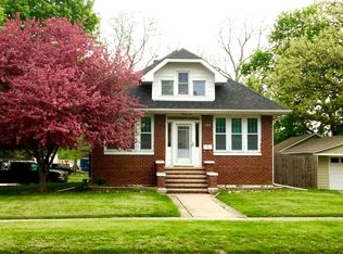 193 W 3rd St, Manteno, IL 60950