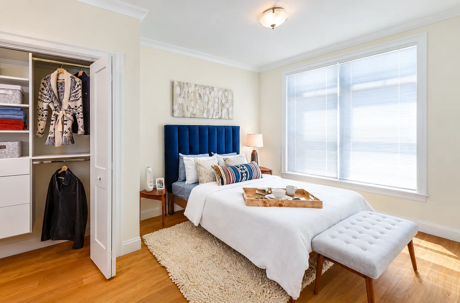 2 bed, 1210 sqft, $4,225 — Photo 2