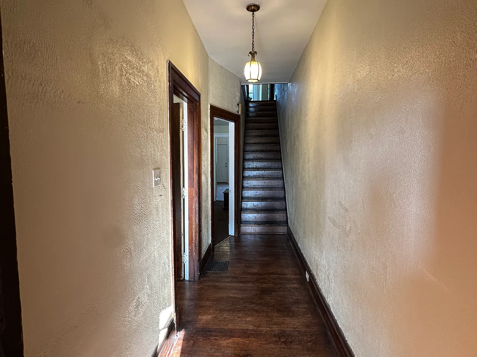 3412 Ward St — Photo 4