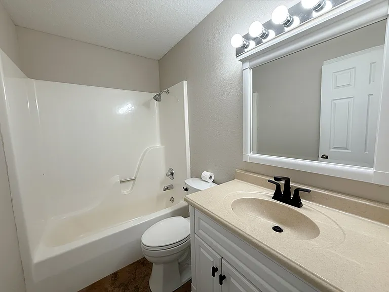 116 Regatta Bay Cir #3C — Photo 8