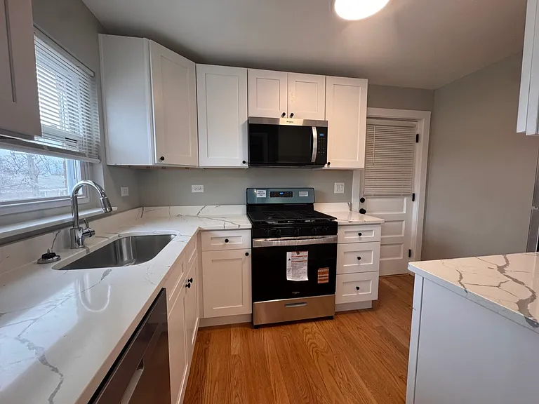 371 Central Ave — Photo 5