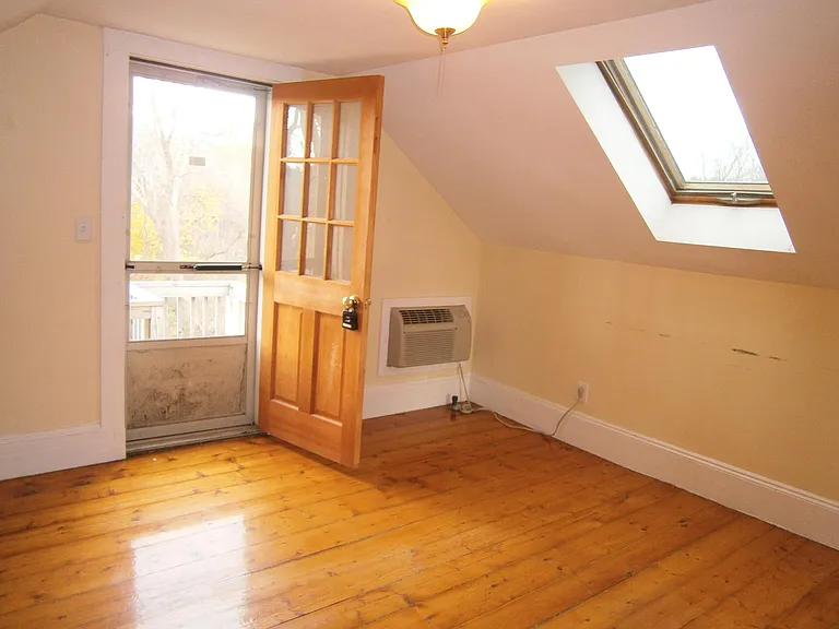 128 Whiting St #3 — Photo 2