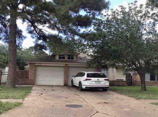 7766 Park Falls Dr, Houston, TX 77095
