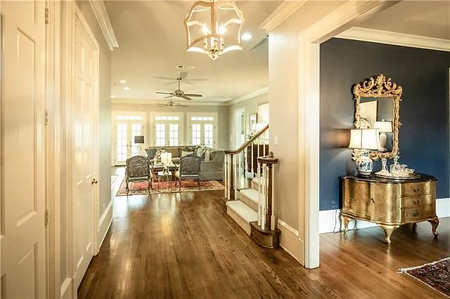 4 bed, 3.5 bath, 3719 sqft, $4,750 — Photo 3