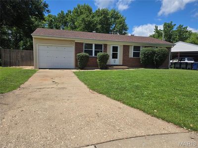 2705 Essex St, Saint Charles, MO, 63301