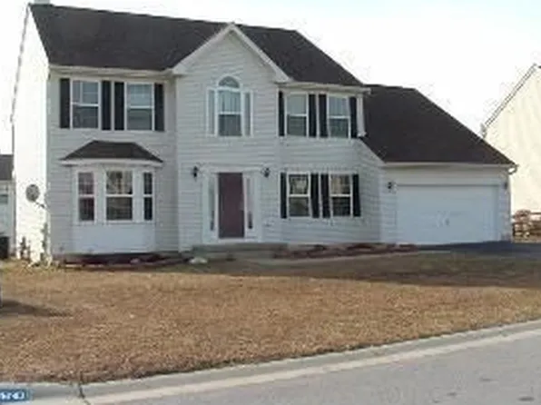 330 Garrisons Lake Blvd, Smyrna, DE 19977