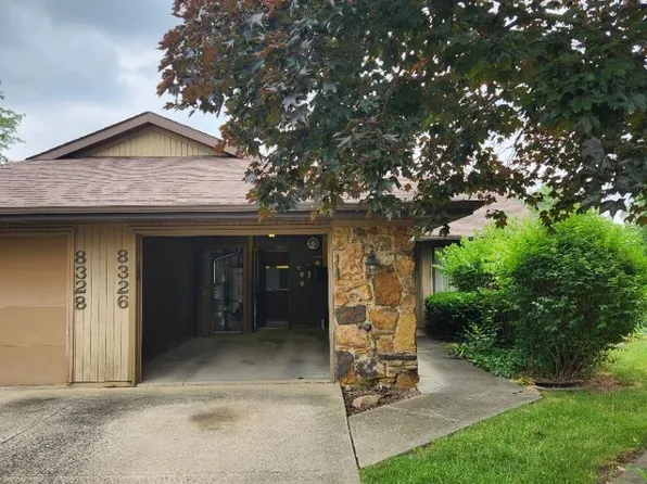 8326 Lamplighter Ct, Fort Wayne, IN 46835