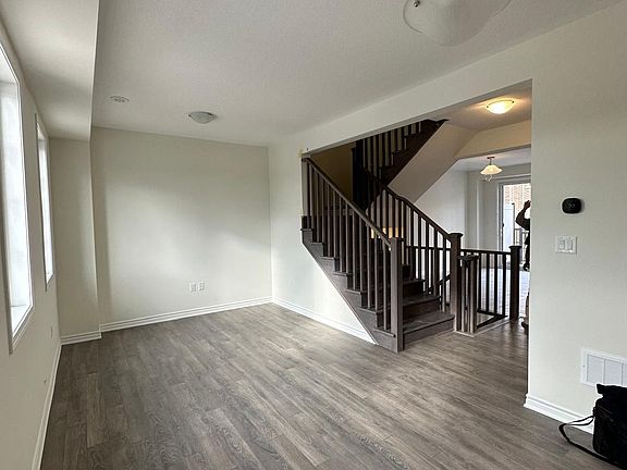 3rd image of 3241 Brigadier Ave