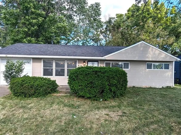 11121 Blue Ridge Blvd, Kansas City, MO 64134