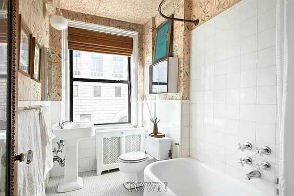 Sold by Town Residential | media 17