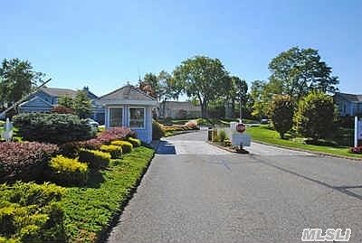 2nd image of 220 River Dr