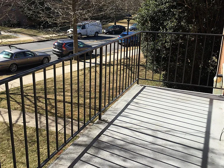 10620 Weymouth St #101 — Photo 9
