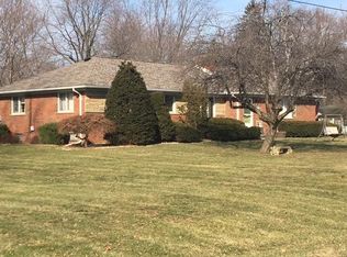 37785 Ingleside St, Clinton Township, MI 48036