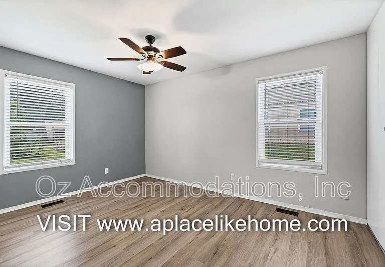 3310 Iroquois Ln — Photo 5