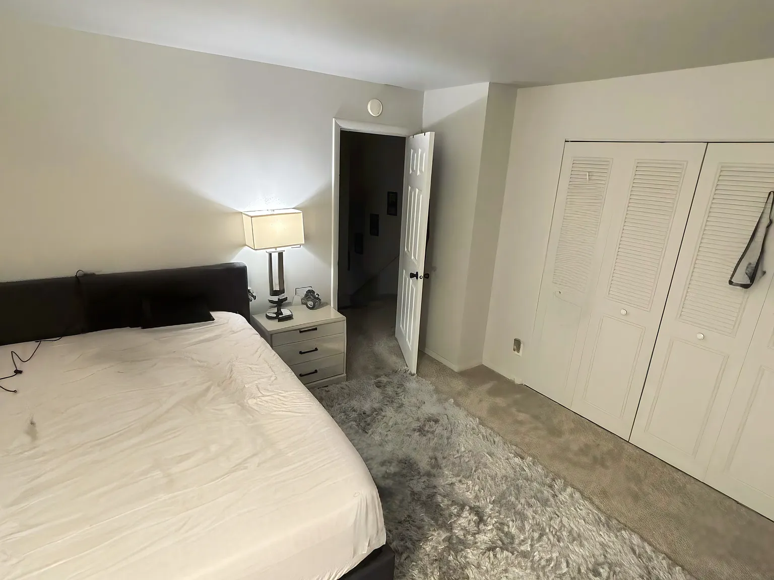 2 bed, 894 sqft, $1,500 — Photo 3