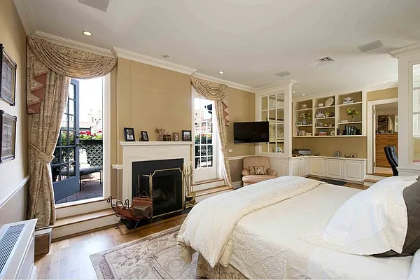 Sold by Stribling | media 38