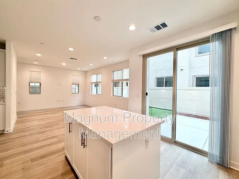 26893 Rubicon Rd — Photo 10