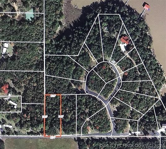 2nd image of 1 Sleepy Hollow Cir