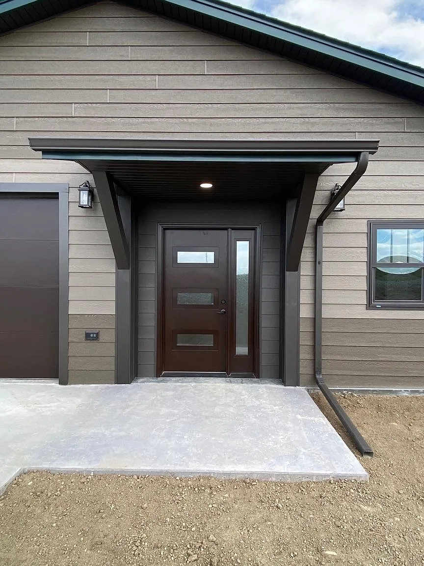 2 bed, 1319 sqft, $2,800 — Photo 2