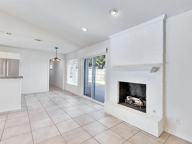 7709 Shoal Creek Blvd — Photo 30