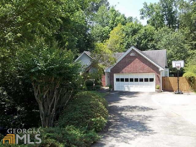 1st image of 3060 Dogwood Creek Pkwy