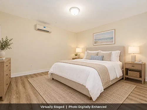 Floor plan 2 Bath and 1 Bed with Den