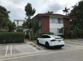 1160 99th St APT 4, Bay Harbor Islands, FL 33154