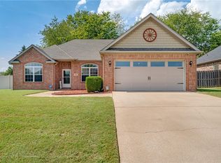 524 Westford St, Springdale, AR 72762