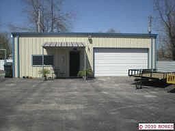 1st image of 622 E Will Rogers Blvd