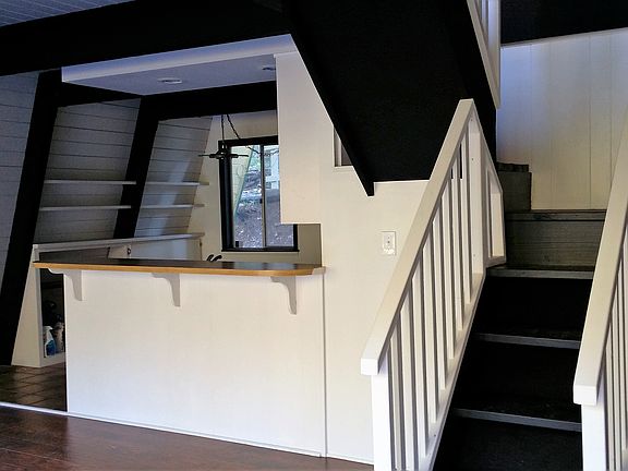 3rd image of 469 Shady Dell Ln
