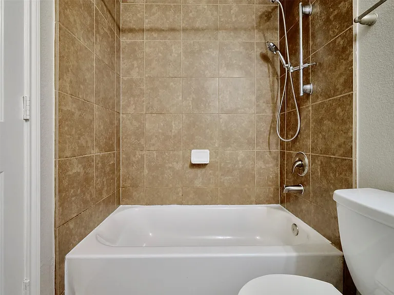 8230 Silent Deep Dr — Photo 37