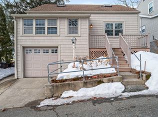 70 Colonial Rd, Weymouth, MA 02191