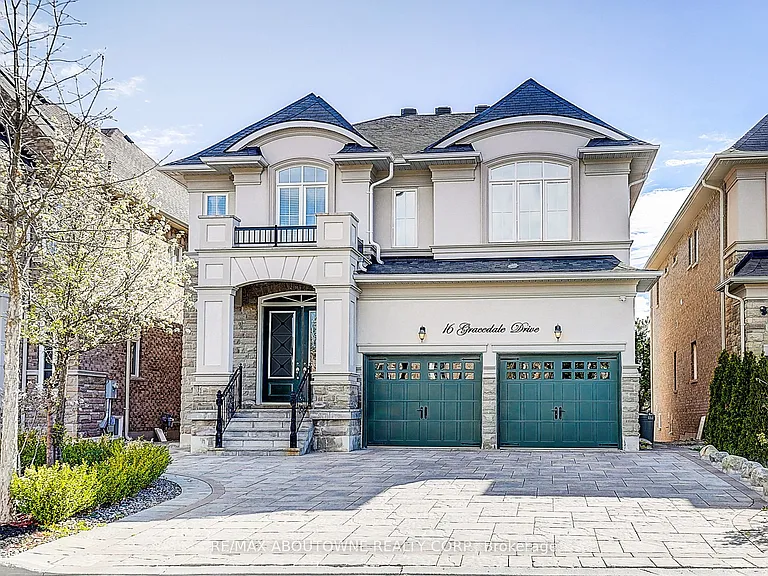 16 Gracedale Dr — Photo 1