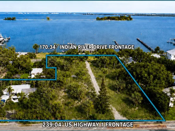 1026 Indian River Drive, Sebastian, FL 32958